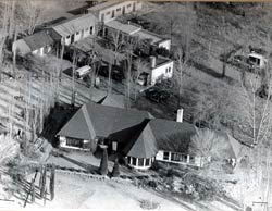Aerial shot of Liliesleaf Farm showing the main house and out-houses. Source: South African National Archives